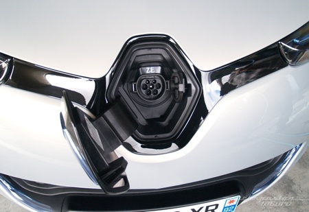 Toma Mennekes del Renault ZOE