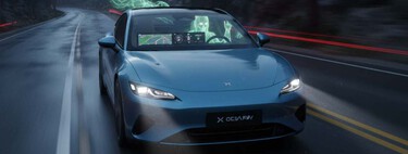 ¿Qué harías si tu coche empieza a moverse solo? Este Xiaomi SU7 lo ha hecho, delante de su dueño