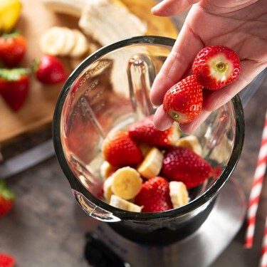 Qué fruta es mejor para tus licuados de frutas o smoothies, la bebida más saludable que el jugo: natural o congelada 