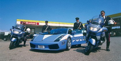 El Lamborghini Gallardo de la policía italiana en acción