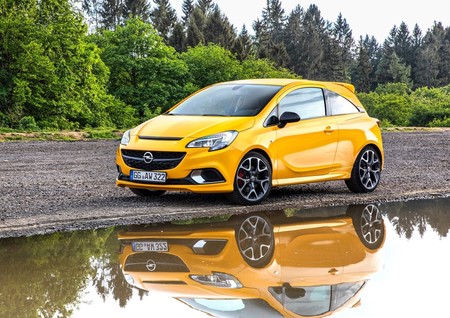 Opel Corsa Gsi 2019 1600 02