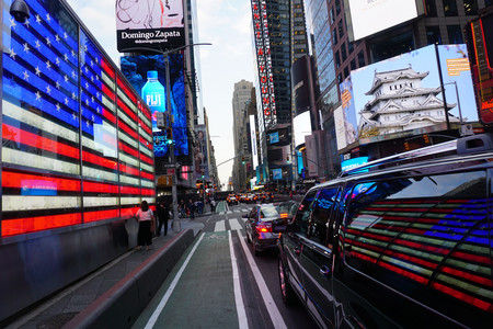 La economía de EEUU va como un tiro... pero, ¿se avecina un batacazo? 