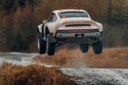¡Gracias, Singer! El vídeo del Porsche 911 restomod de rally sin música ni efectos especiales va a ser de lo mejor de 2021