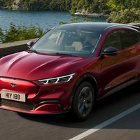 Ford sale al paso y confirma que no habrá un baby Mustang Mach-E con plataforma de VW