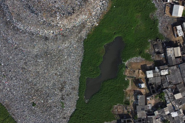 Ropa Contamina Humedales En Africa Greenpeace