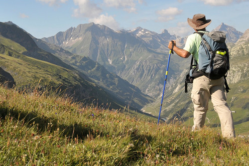 37 ofertas de ropa y calzado para senderismo y trekking. Descuentos en marcas como The North Face, Columbia o Helly Hansen