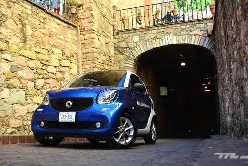 Manejamos los Smart Fortwo y Forfour... ¡Caben en Guanajuato (y en nuestras mochilas)!