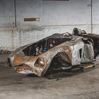 Esta chatarra es un Ferrari vendido por 1,7 millones de euros. ¿Quién dijo especulación?