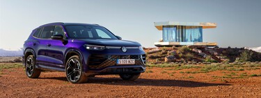 Probamos el nuevo Volkswagen Tayron: el SUV de siete plazas que me compraría si necesitase un coche familiar que no consuma mucho y tenga un maletero descomunal