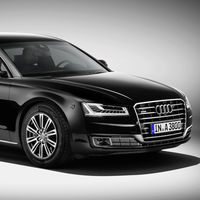 Mariano Rajoy estrenará un 'viejo' Audi A8 Security por 498.042 euros 