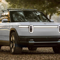 El peor rival de Tesla viene camino a Europa: un coche eléctrico con alma de todoterreno y precio de Model Y