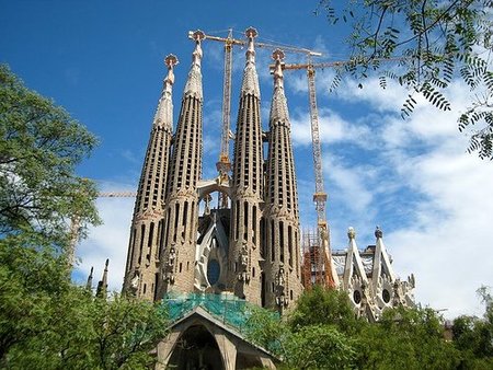 Encuesta: ¿Cuáles son las 5 ciudades españolas que un visitante extranjero no puede dejar de ver? Los resultados.