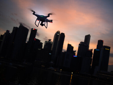 Cómo conseguir espectaculares tomas que parecen hechas con un dron en sitios donde estos aparatos voladores no están permitidos