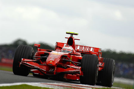 Ferrari empieza muy fuerte en Turquía
