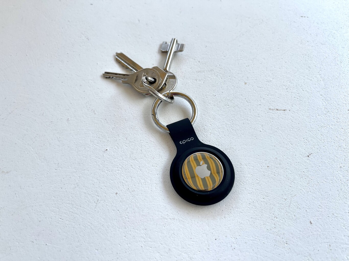These are our favorite AirTag keychains after several weeks of use