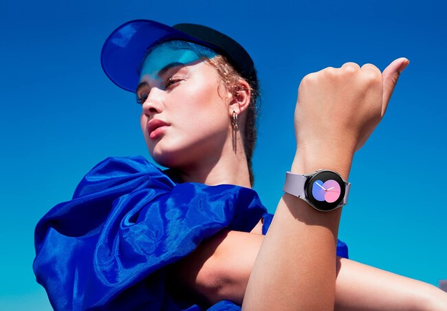 Samsung Galaxy Watch5, Reloj Inteligente, Monitorización de la Salud, Seguimiento Deportivo, Bluetooth, 40 mm, Dorado