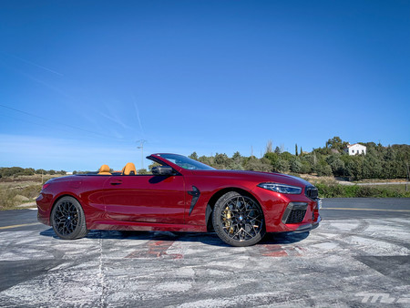 Probamos el BMW M8 Competition: un salvaje deportivo de 625 CV que sorprende por su agilidad y motricidad