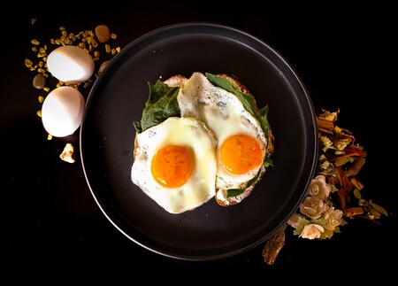 Cinco alimentos ricos en proteínas y que nos ayudarán a mantener el peso