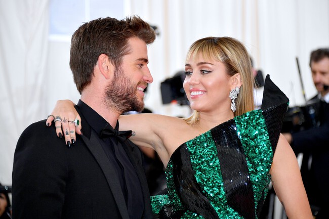 Miley Cyrus Liam Hemsworth 1565520227