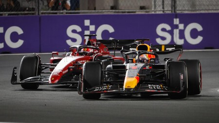 Verstappen Leclerc Arabia Saudi F1 2022