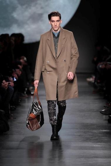 Paul Smith: trenchs con un sabor muy anglosajón para este Otoño