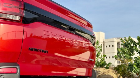 Chevrolet Montana Trasera
