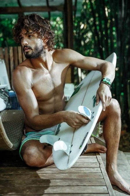 Para H&M el verano está a la vuelta de la esquina ¿Le echamos un ojo a sus propuestas en bañadores?