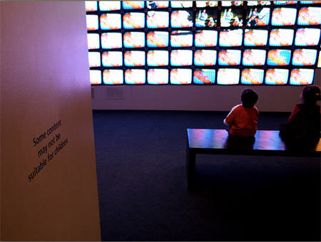 La televisión emite imágenes que pueden crear crisis epilépticas en niños fotosensibles