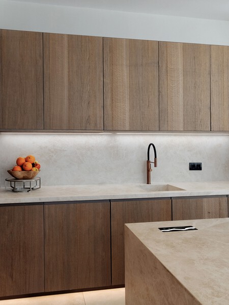 Xtone Surface 1764671161080