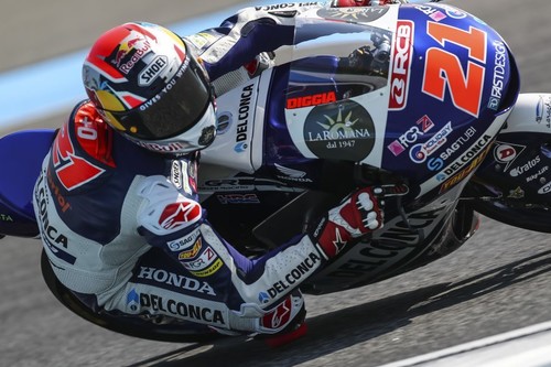 ¡De infarto! Di Giannantonio gana en Tailandia, Bezzecchi no termina y Martín es más líder de Moto3