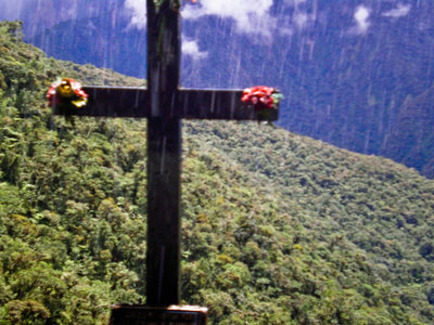 La ruta en coche más peligrosa del mundo está en Bolivia y no es para todos los públicos