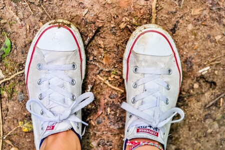 Liquidación y tallas sueltas de zapatillas Converse desde 19,99 euros en las rebajas de mitad de temporada