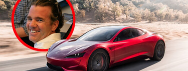 A Tesla quer que continuemos sonhando; já está oito anos atrasada, mas afirma que o Roadster "será um carro incrível porque desafiará as leis da física" 