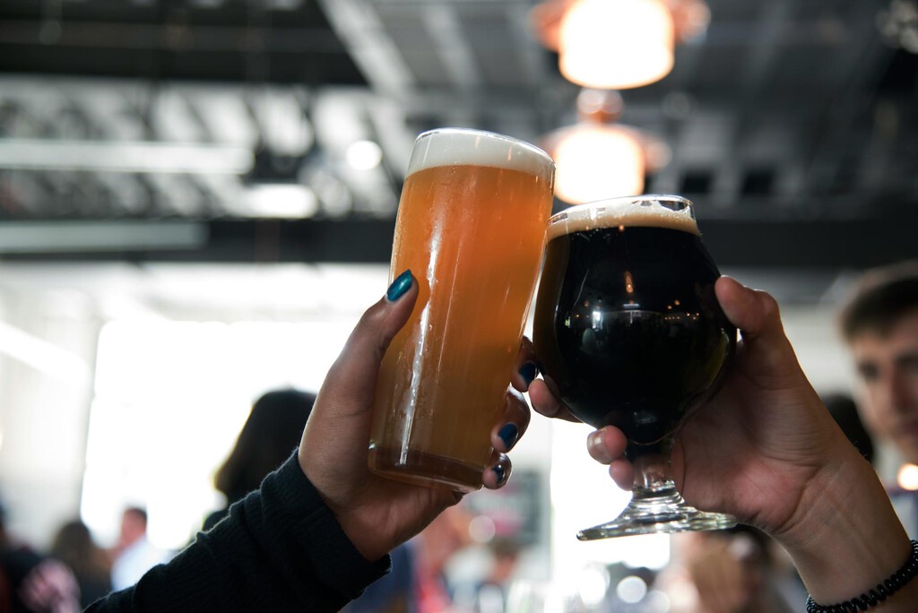 La cerveza no se libra de los temidos “químicos eternos”: hemos encontrado PFAS en más de una veintena de cervezas