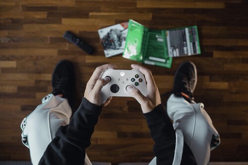Me cuesta no volver a comprar este mando aunque ya tengo varios: el último modelo de Microsoft para Xbox Series cae de precio
