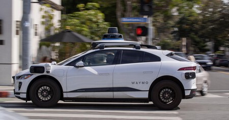 WAYMO1