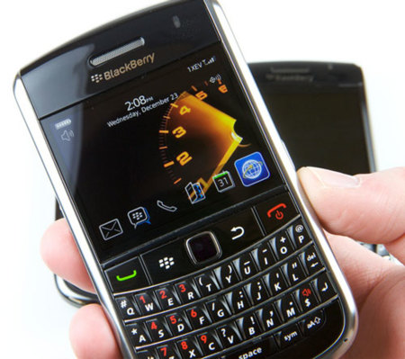 BlackBerry Tour 2 9650 retrasada y rebautizada