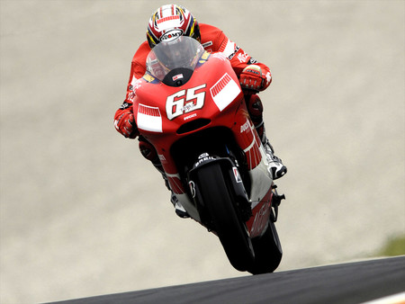 Loris Capirossi elegido como Representante de Dorna en Dirección de Carrera de MotoGP