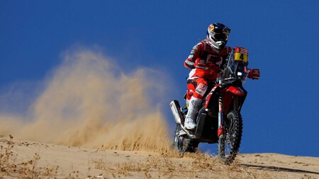 Daniel Sanders hace criba en la primera etapa del Dakar y Joan Barreda pierde más de media hora para empezar