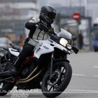Ligerísimos retoques también para la BMW F 700 GS