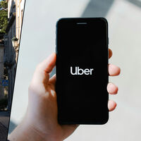 La guerra entre los taxis y Uber parecía cosa del pasado en España. Hasta que Vigo acogió su mayor feria empresarial