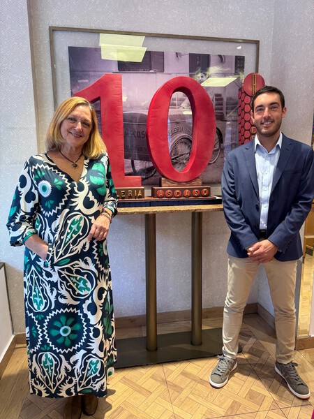 Sura Ascaso Y Alejandro Garcia Ascaso En El Decimo Aniversario De Ascaso En Madrid