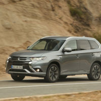 Grandes cambios para el Outlander manteniendo una versión por debajo de 30.000 euros
