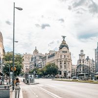 La fuga de empresas no se da solo en Cataluña: Más de 400 sociedades cambiaron su sede social de Madrid a otras autonomías