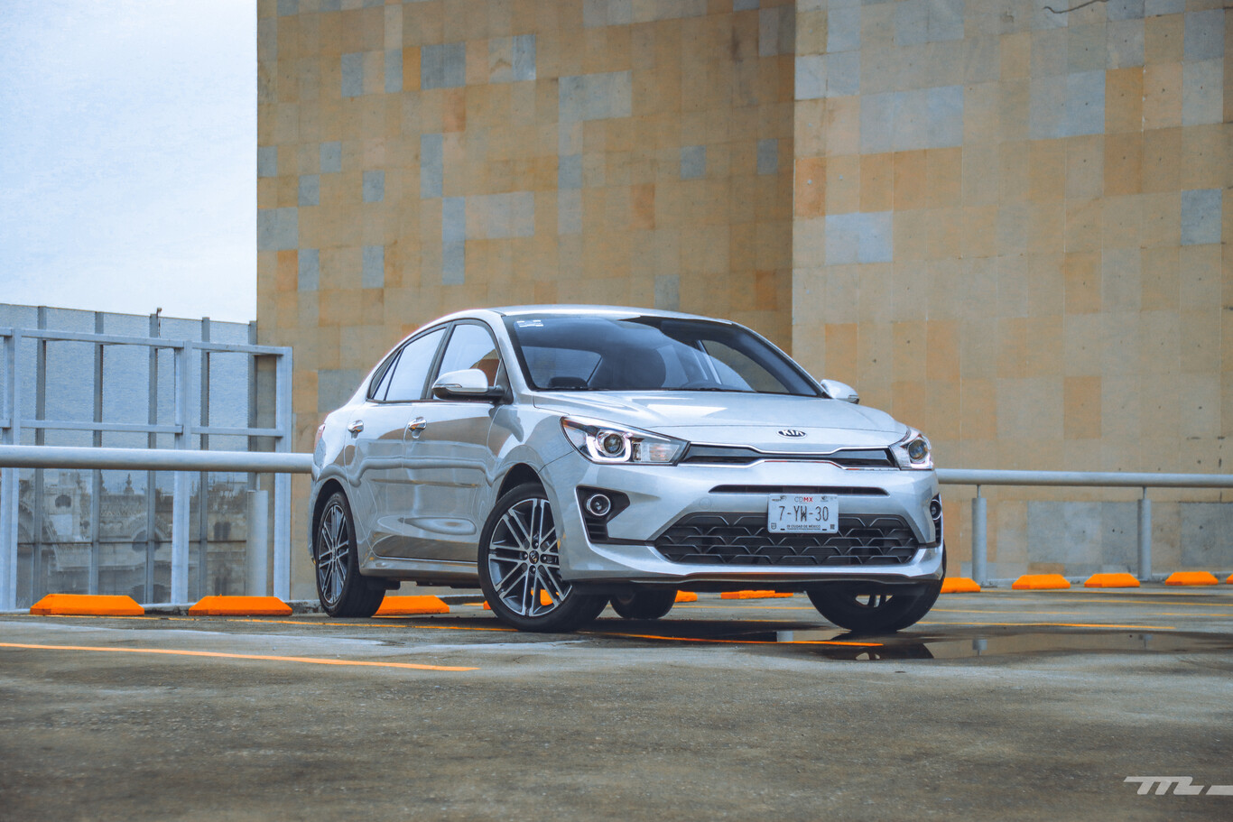 KIA Rio Sedán EX 2021, a prueba: cambios sutiles y un balance continuo en todo aspecto