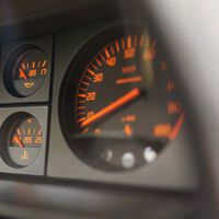 Le cazó un radar en Suiza a 137 km/h con su Ferrari Testarossa. Es la multa de velocidad más cara de la historia, según Guinness World Records 