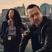 Solo 6 episodios han bastado para probar que se equivocaron cancelando 'Blue Bloods'. Su spin off con Donnie Wahlberg arrasa y tendrá temporada 2 