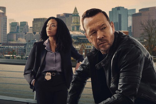 Solo 6 episodios han bastado para probar que se equivocaron cancelando 'Blue Bloods'. Su spin off con Donnie Wahlberg arrasa y tendrá temporada 2 
