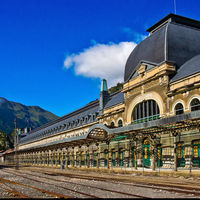 Canfranc: una de las estaciones de tren más bonitas de España se convertirá en hotel 