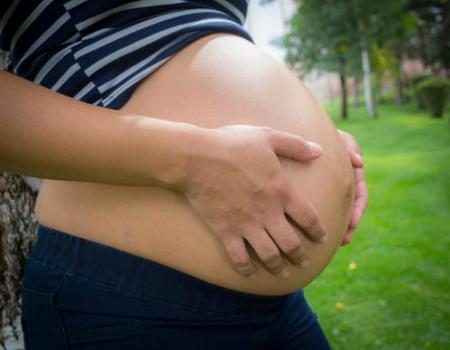 ¿Qué opinas sobre el vientre de alquiler? Casi un 80 por ciento de los españoles está a favor